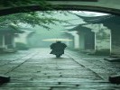 利用“框架”，强制构图更聚焦